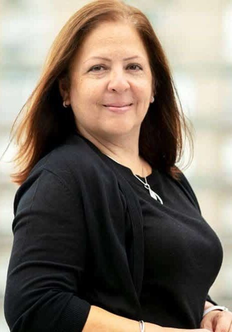 Maritza Roman, Accounting Associate